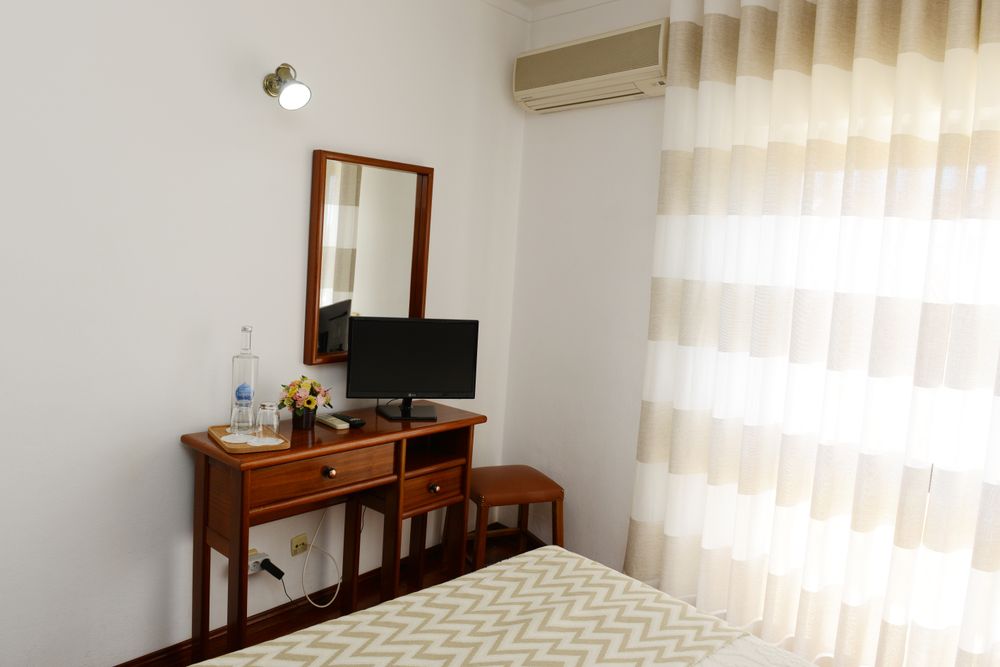 Quarto Duplo