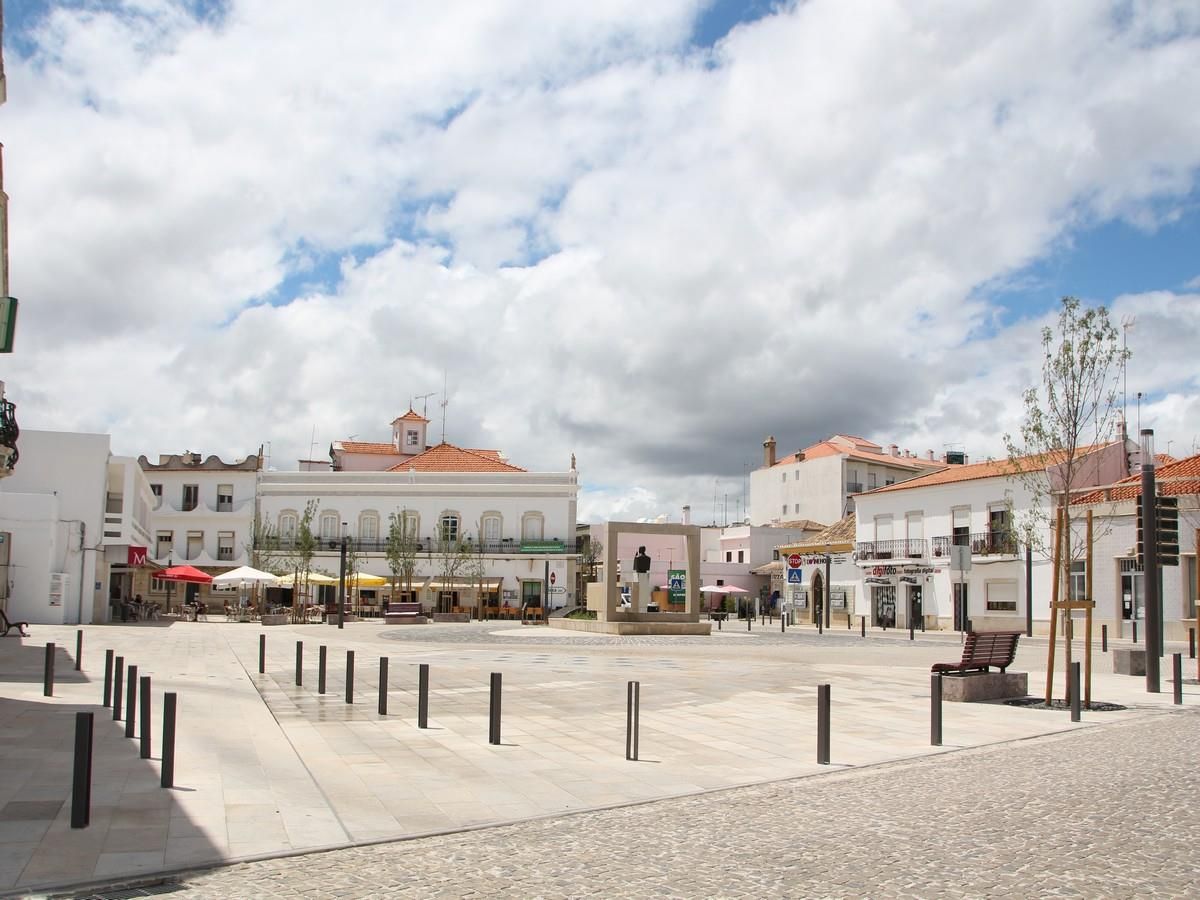 Praça da vila de São Brás de Alportel